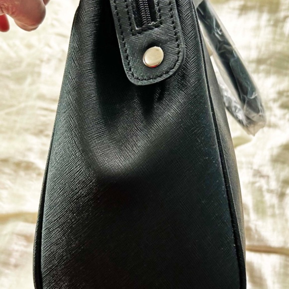 SATCHEL/SHOULDER BAG, DANIER LEATHER, BLACK, POCKETS, FRONT ACCENT LIKE A BIRKIN - Picture 8 of 16